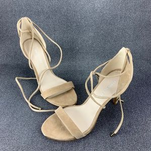 berry wraparound sandal kenneth cole new york